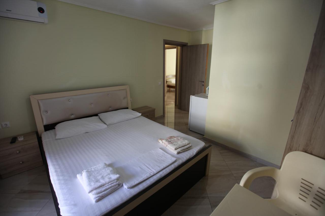 Angjelo * Sarandë